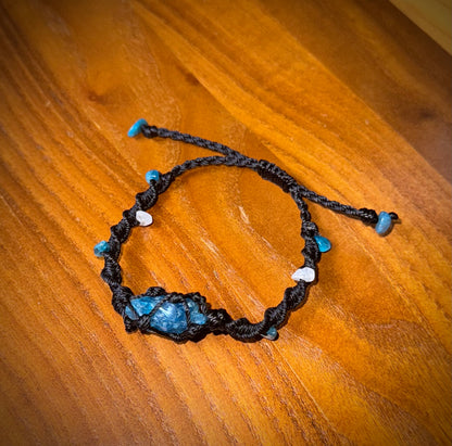 Whispering Woods Bracelet - Raw Crystals