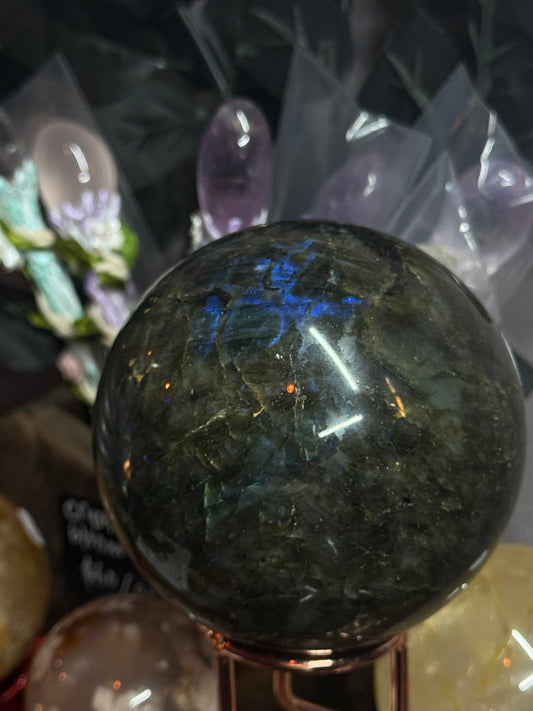 Labradorite Sphere with Blue flash